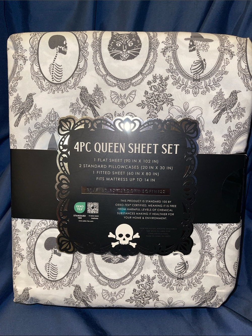 Queen 4-Piece Sheet Set - White with Black Gothic Print - Picture 2 of 3